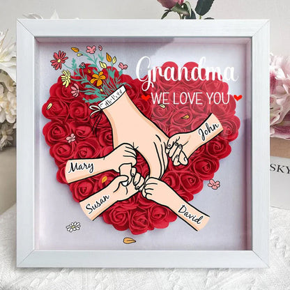 We Love You Mama Hand Holding - Gepersonaliseerde Bloemen Schaduwdoos